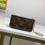 LV Key Pouch - Image 5