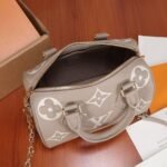 LV Speedy Bandouliere 20 - Image 6