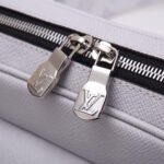 LV Outdoor Messenger - Image 3