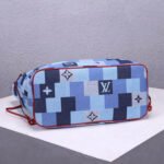 LV Neverfull MM Tote Bag - Image 5
