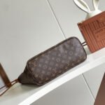 LV Neverfull Inside Out MM - Image 6