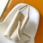 LV Babylone Tote MM - Image 6