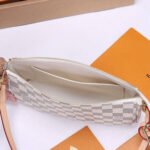 LV Pochette Accessoires - Image 6