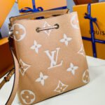 NéONOé MM - Image 4