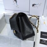 CHANEL LARGE CLASSIC HANDBAG - Image 4
