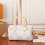 LV Speedy Bandouliere 20 - Image 3