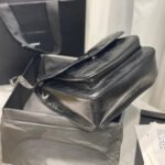 SAINT LAURENT NIKI MEDIUM IN CRINKLED VINTAGE LEATHER - Image 3