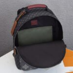 LV Backpack Multipocket - Image 5