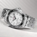 DIVER 300M CO‑AXIAL MASTER CHRONOMETER 42 MM-210.30.42.20.04.001 - Image 3