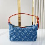 LV Hills Pochette - Image 3