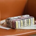 CHANEL SMALL FLAP BAG - Image 2