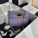 CHANEL Clutch - Image 4