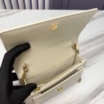 SUNSET CHAIN WALLET IN SMOOTH LEATHER - Image 4