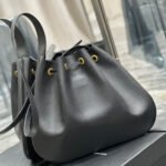 PARIS VII LARGE FLAT HOBO BAG IN SMOOTH LEATHER - Image 3