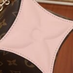 LV Bloom Pouch - Image 4