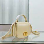 Medium 30 Montaigne Avenue Top Handle Bag - Image 2