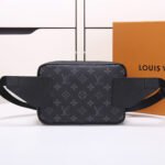LV Outdoor Bumbag - Image 5