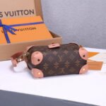 LV Petite Malle Souple Handbag - Image 5