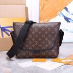 MAGNETIC MESSENGER - Image 4