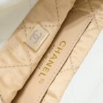 CHANEL 22 MINI HANDBAG - Image 4
