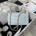SMALL CLASSIC HANDBAG - Image 4