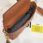 Fendi Baguette - Image 3