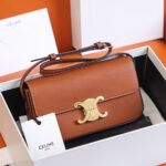 CELINE TRIOMPHE SHOULDER BAG - Image 5