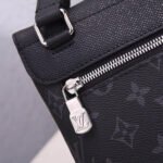 LV Outdoor Flap Messenger - Image 2