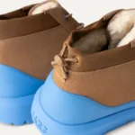 UGG Neumel Weather Hybrid Brown Blue - Image 3