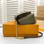 LV Lockme Chain PM Handbag - Image 3