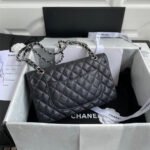CHANEL CLASSIC HANDBAG - Image 5