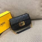 Fendi Baguette Chain Midi - Image 4