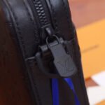 LV Duo Messenger - Image 3