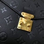 LV Pochette Metis Handbag - Image 2