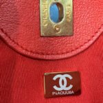 CHANEL HOBO HANDBAG - Image 5