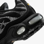 Nike Air Max Plus with Swarovski crystals 'Moonlight' FZ4237-001 - Image 5