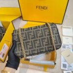Fendi Baguette Chain Midi - Image 5