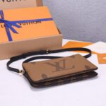 LV Double Zip Pochette - Image 5