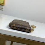 LV Key Pouch - Image 2