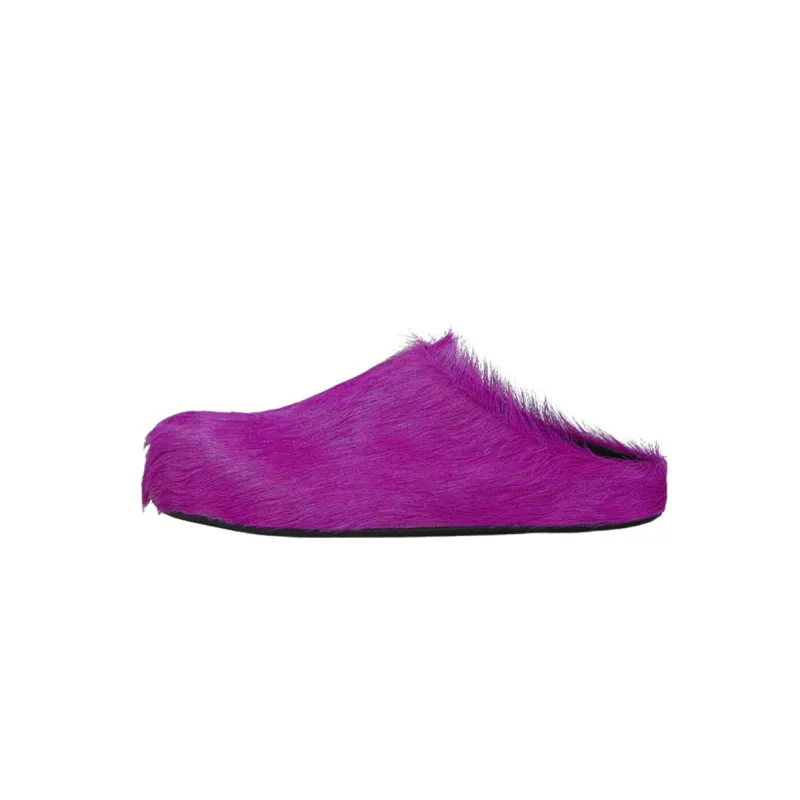 d6ebe7bdaa417052adfd2c573da0eda5.webp Marni Long hair Calfskin Fussbett Sabot Fuchsia SBMR000600P412200C58 - Image 1