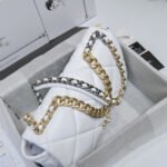 CHANEL 19 MAXI HANDBAG - Image 5