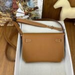 Hermes Kelly Depeches 26 Pouch - Image 6