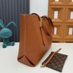 LV Low Key Cabas MM - Image 4