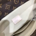 Louis Vuitton ARTSY MM - Image 5
